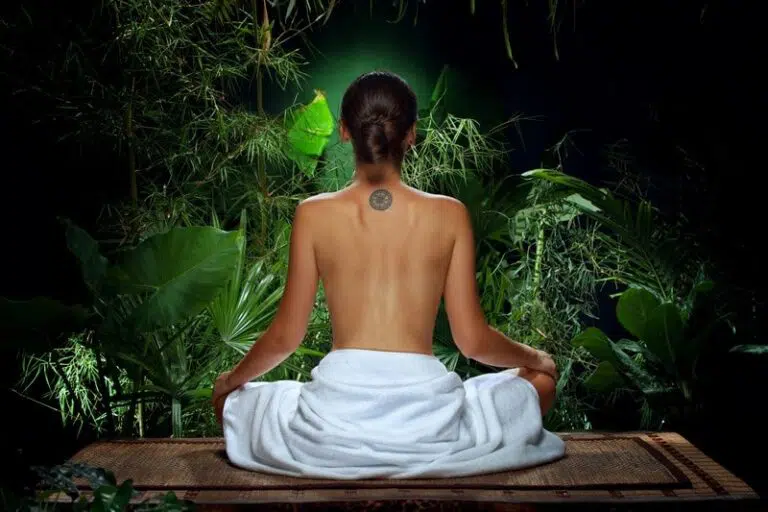 The All-in-One Guide to Meditation for Pain Management